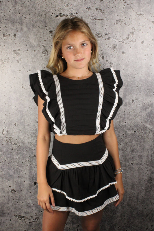If So Black Pom Pom skirt set